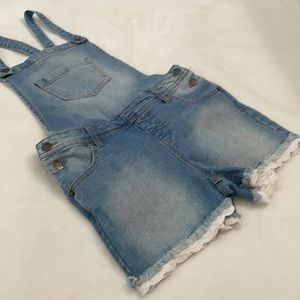 Girls shorts bib overalls